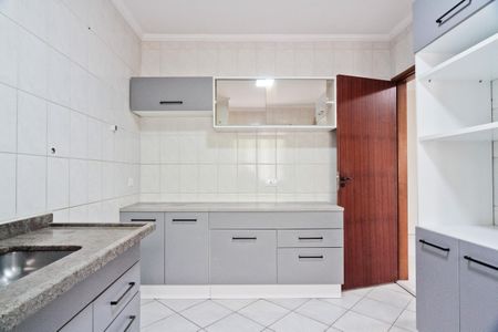 Casa de condomínio à venda com 83m², 2 quartos e 2 vagasCozinha