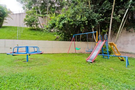 Casa de condomínio à venda com 83m², 2 quartos e 2 vagasÁrea comum - Playground