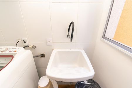 Apartamento à venda com 80m², 2 quartos e 1 vagaÁrea de Serviço