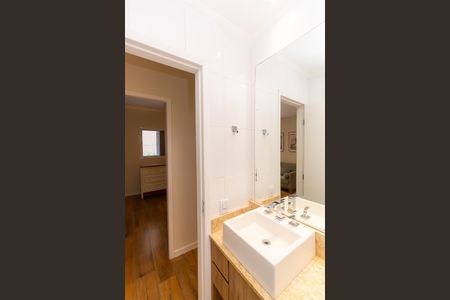 Apartamento à venda com 80m², 2 quartos e 1 vagaBanheiro