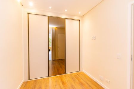 Apartamento à venda com 80m², 2 quartos e 1 vagaQuarto 2
