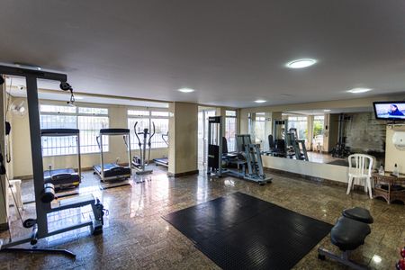 Apartamento à venda com 130m², 4 quartos e 2 vagasÁrea comum - Academia