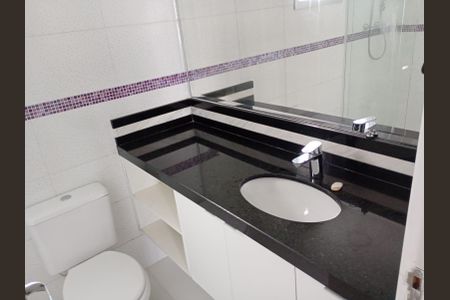 Banheiro de apartamento para alugar com 3 quartos, 96m² em Vila Sofia, São Paulo