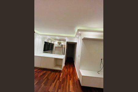 Sala de apartamento para alugar com 3 quartos, 96m² em Vila Sofia, São Paulo