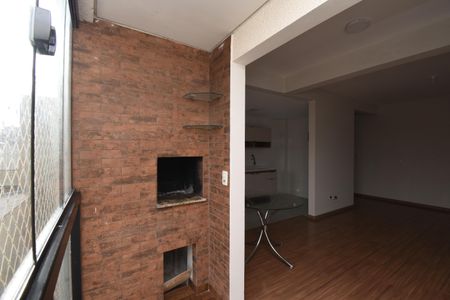 Apartamento para alugar com 68m², 2 quartos e 1 vagaSala com Churrasqueira