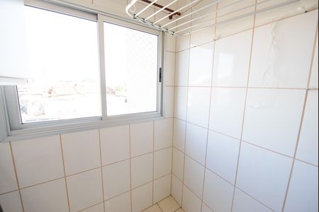 Apartamento para alugar com 72m², 2 quartos e 1 vagaÁrea de Serviço