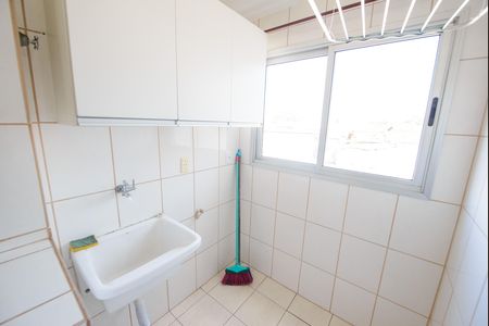 Apartamento para alugar com 72m², 2 quartos e 1 vagaÁrea de Serviço