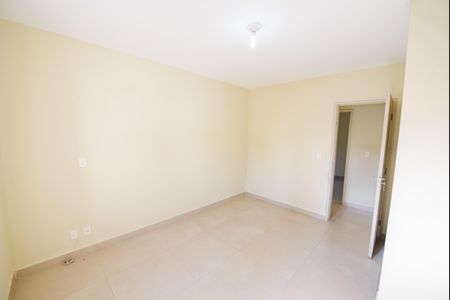 Apartamento para alugar com 72m², 2 quartos e 1 vagaSuíte
