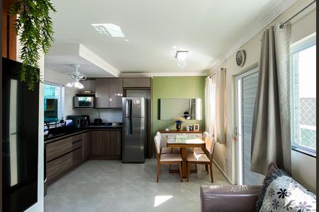 Apartamento à venda com 55m², 2 quartos e 1 vaga Apartamento à venda com 55m², 2 quartos e 1 vagaSala