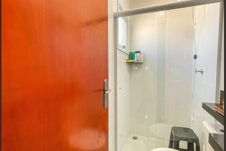 Apartamento à venda com 55m², 2 quartos e 1 vaga Apartamento à venda com 55m², 2 quartos e 1 vagaBanheiro