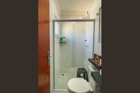 Apartamento à venda com 55m², 2 quartos e 1 vaga Apartamento à venda com 55m², 2 quartos e 1 vagaBanheiro