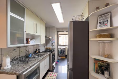 Apartamento à venda com 106m², 3 quartos e 2 vagasCozinha