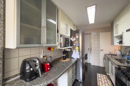 Apartamento à venda com 106m², 3 quartos e 2 vagasCozinha