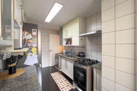 Apartamento à venda com 106m², 3 quartos e 2 vagasCozinha