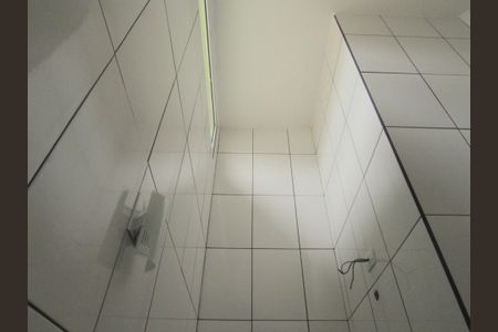 Casa à venda com 80m², 3 quartos e 1 vagaBanheiro