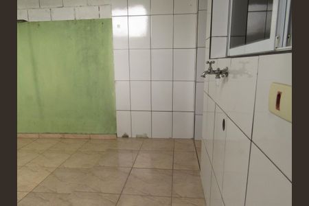 Casa à venda com 80m², 3 quartos e 1 vagaÁrea de Serviço