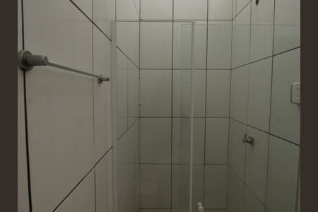 Casa à venda com 80m², 3 quartos e 1 vagaBanheiro