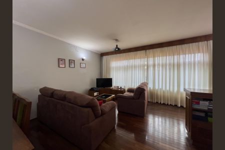 Sala de casa à venda com 3 quartos, 126m² em Vila São José, São Paulo