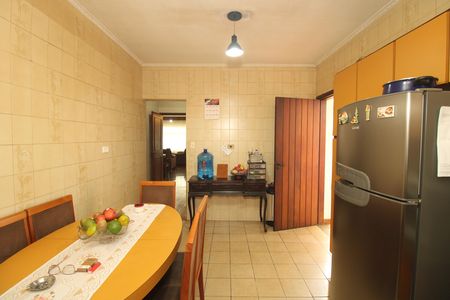 Cozinha de casa à venda com 3 quartos, 126m² em Vila São José, São Paulo