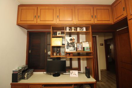 Casa à venda com 126m², 3 quartos e 2 vagasQuarto