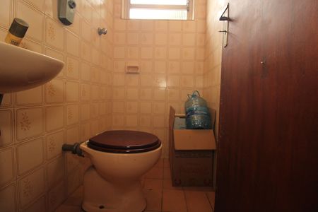 Casa à venda com 126m², 3 quartos e 2 vagasBanheiro de serviço