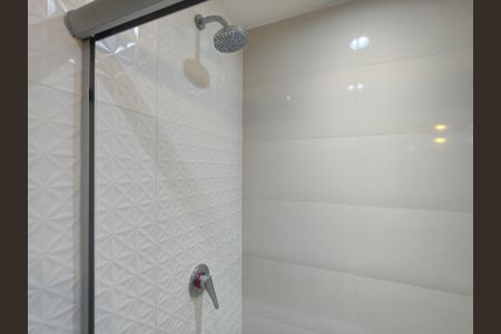 Apartamento à venda com 78m², 2 quartos e 1 vagaBanheiro da Suíte