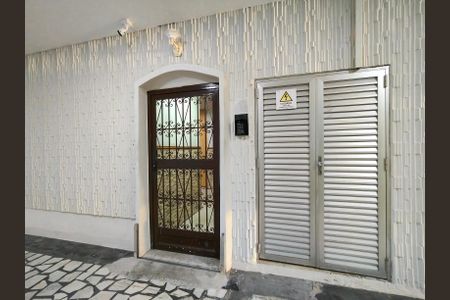 Apartamento à venda com 78m², 2 quartos e 1 vagaÁrea comum