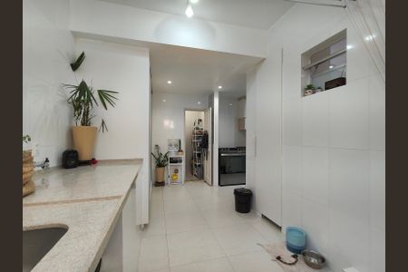 Apartamento à venda com 78m², 2 quartos e 1 vagaÁrea de Serviço