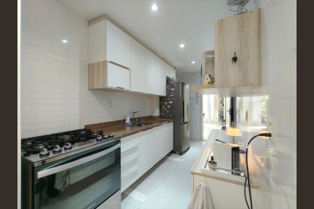 Apartamento à venda com 78m², 2 quartos e 1 vagaCozinha