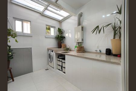 Apartamento à venda com 78m², 2 quartos e 1 vagaÁrea de Serviço