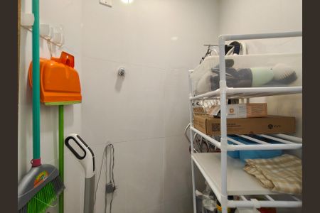 Apartamento à venda com 78m², 2 quartos e 1 vagaDespensa