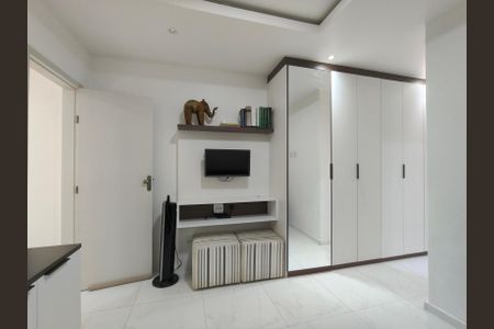 Apartamento à venda com 78m², 2 quartos e 1 vagaSuíte