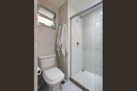 Apartamento à venda com 78m², 2 quartos e 1 vagaBanheiro da Suíte