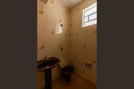 Casa para alugar com 180m², 3 quartos e sem vaga Casa para alugar com 180m², 3 quartos e sem vagaBanheiro de Serviço