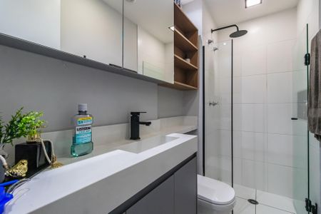 Apartamento à venda com 83m², 2 quartos e 2 vagasBanheiro da Suíte 2