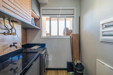 Apartamento à venda com 83m², 2 quartos e 2 vagasÁrea de Serviço