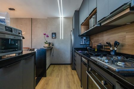 Apartamento à venda com 83m², 2 quartos e 2 vagasCozinha