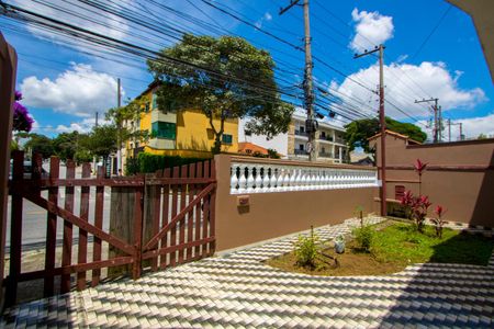 Casa para alugar com 213m², 4 quartos e 4 vagasÁrea frontal