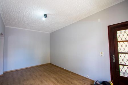 Casa para alugar com 213m², 4 quartos e 4 vagasSala