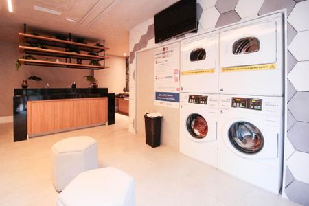 Studio para alugar com 30m², 1 quarto e 1 vagaLavanderia