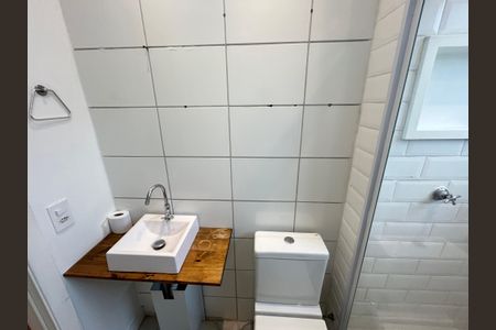 Apartamento para alugar com 43m², 2 quartos e sem vagaBanheiro