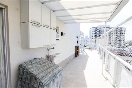 Apartamento para alugar com 159m², 3 quartos e 2 vagasÁrea de Serviço