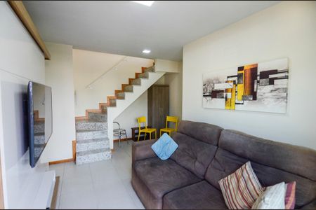 Apartamento para alugar com 159m², 3 quartos e 2 vagasSala