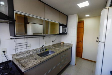 Apartamento para alugar com 159m², 3 quartos e 2 vagasCozinha