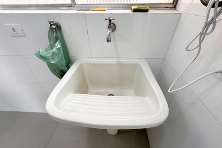 Apartamento para alugar com 85m², 2 quartos e 1 vagaÁrea de Serviço