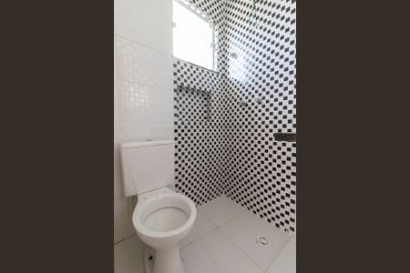 Casa à venda com 140m², 3 quartos e 1 vagaBanheiro Suíte 2