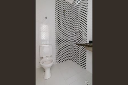 Casa à venda com 140m², 3 quartos e 1 vagaBanheiro Suíte 1