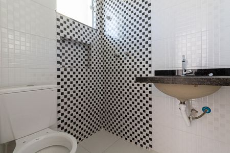 Casa à venda com 140m², 3 quartos e 1 vagaBanheiro Suíte 2