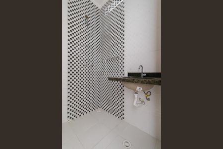 Casa à venda com 140m², 3 quartos e 1 vagaBanheiro Suíte 1