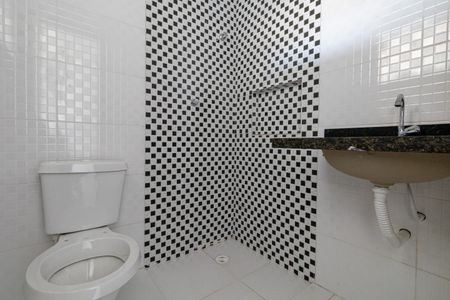 Casa à venda com 140m², 3 quartos e 1 vagaBanheiro Suíte 3